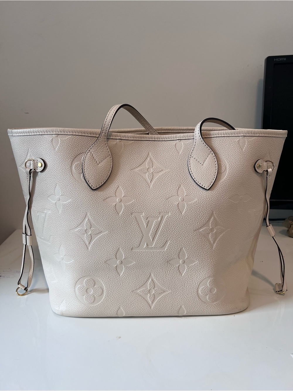 PRISTINE! Louis Vuitton Neverfull MM Monogram Empreinte Leather Creme Tote Bag